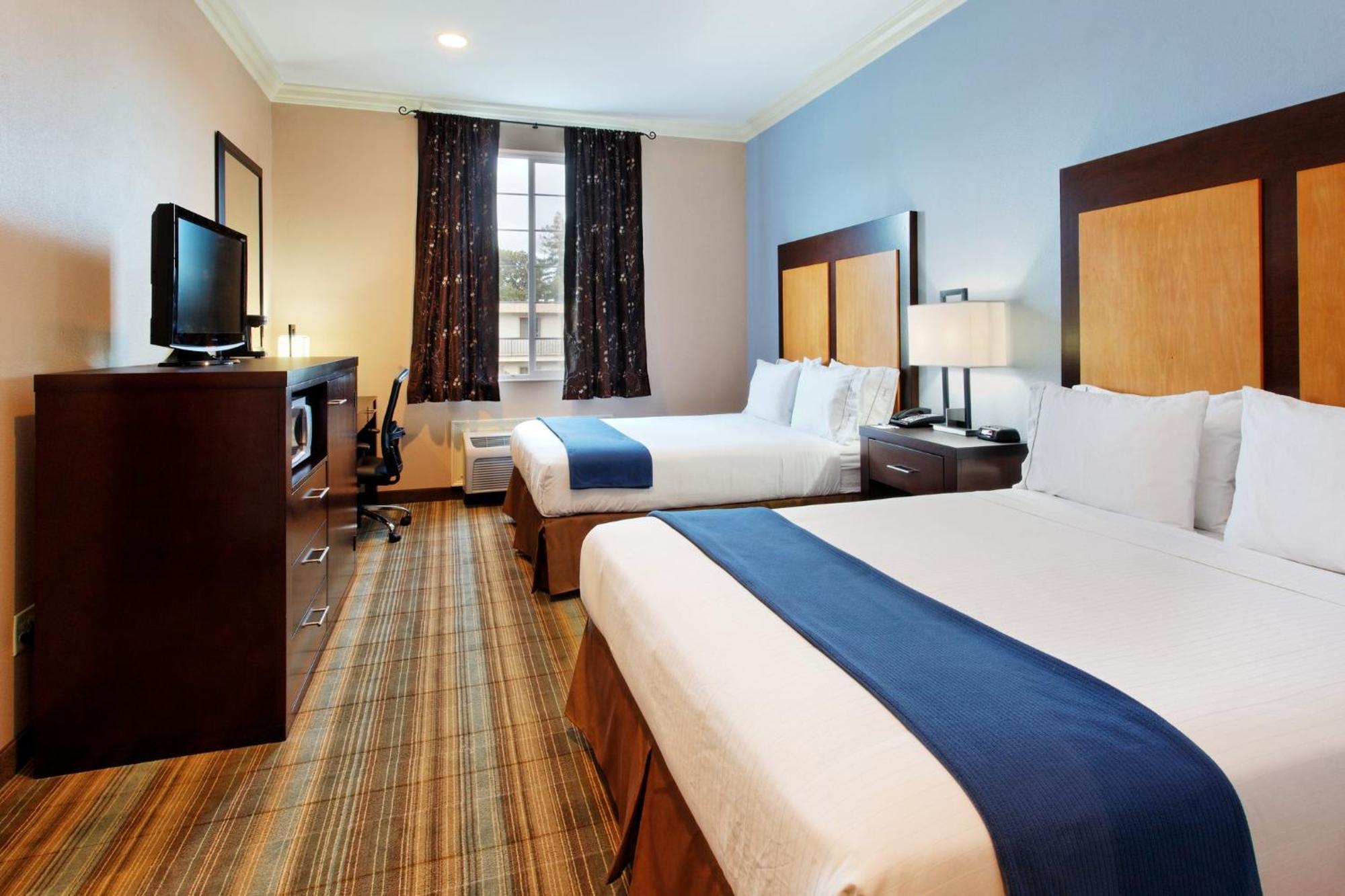 Holiday Inn Express Benicia By Ihg Εξωτερικό φωτογραφία